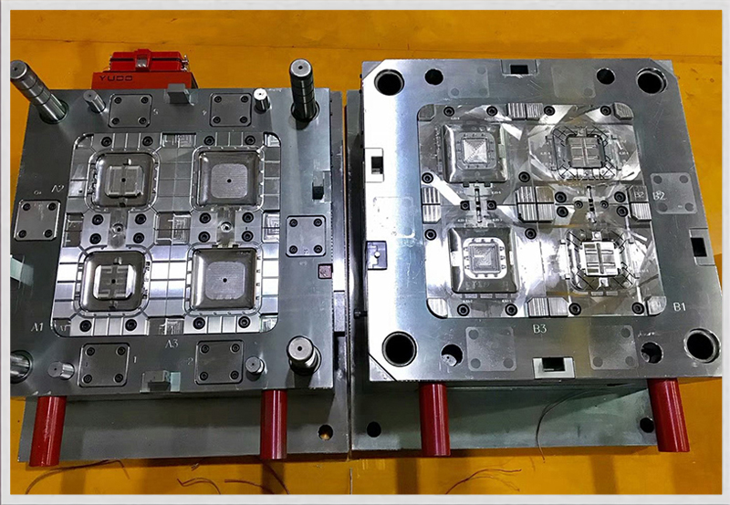 Auto  mold